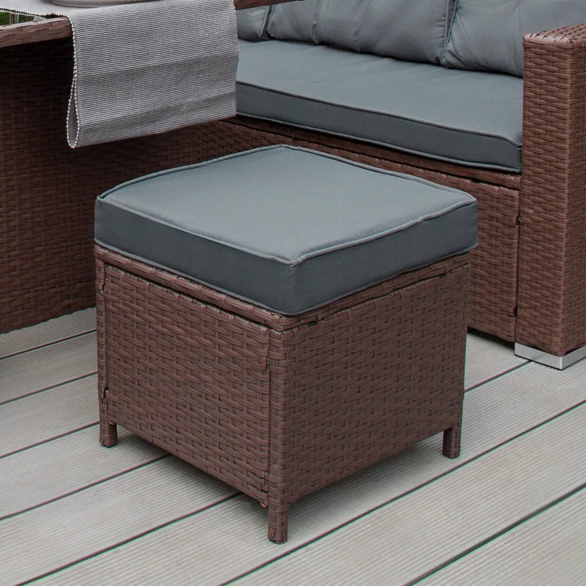 Rattan Corner Set & Storage Box - Brown