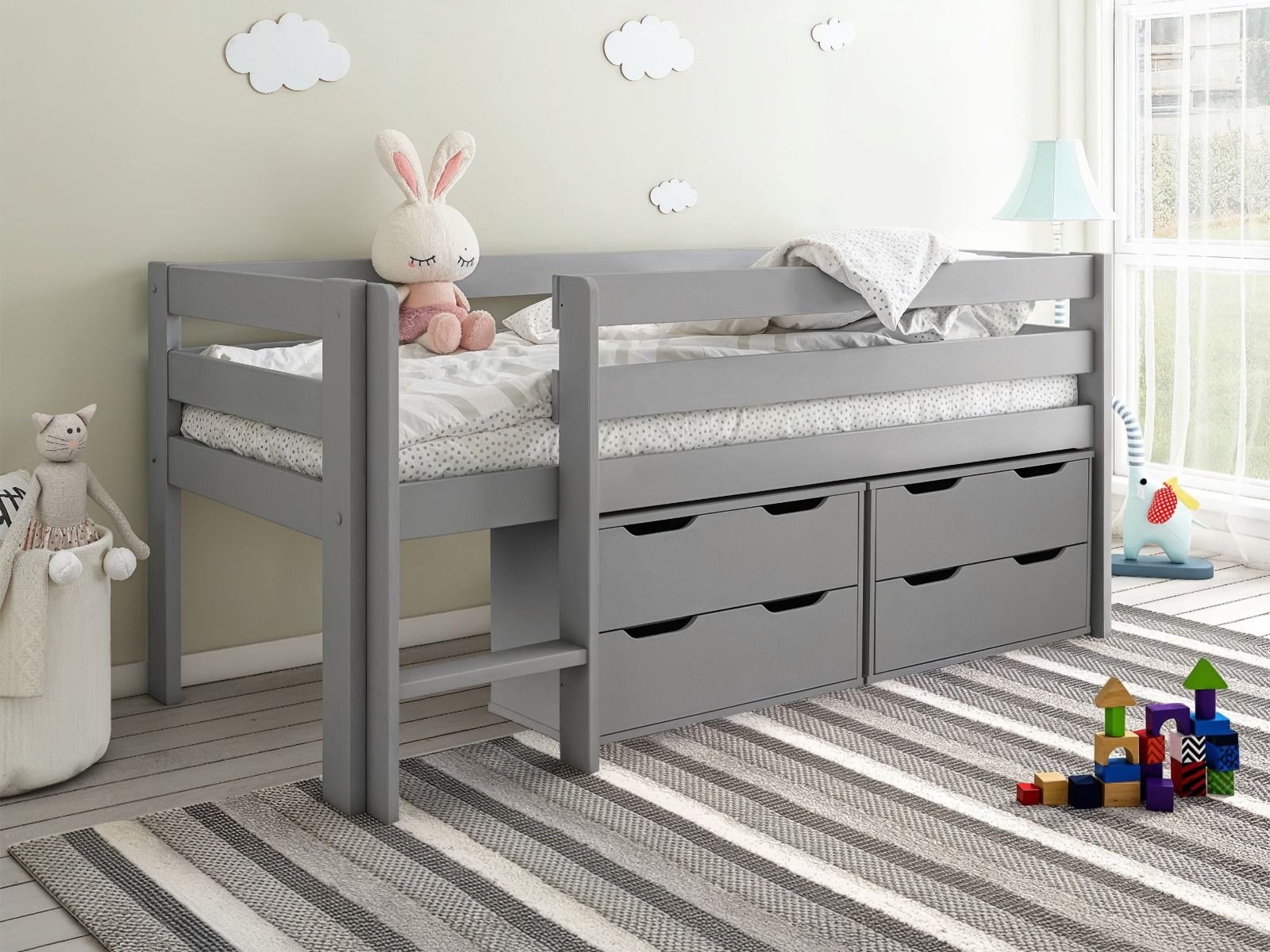 Noomi Shorty Midsleeper with Chest of Drawes (FSC-Certified)